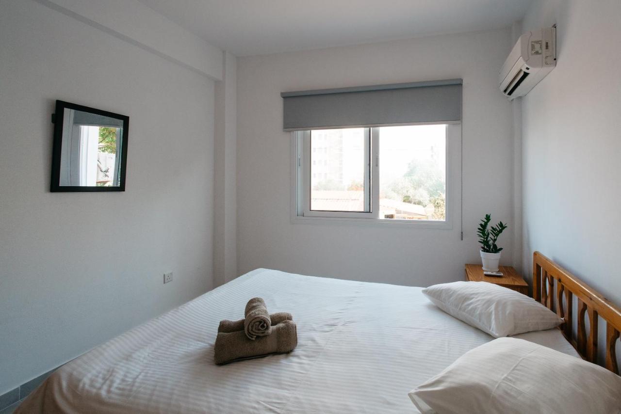 Seasunlove Apt. Appartement Larnaca Buitenkant foto
